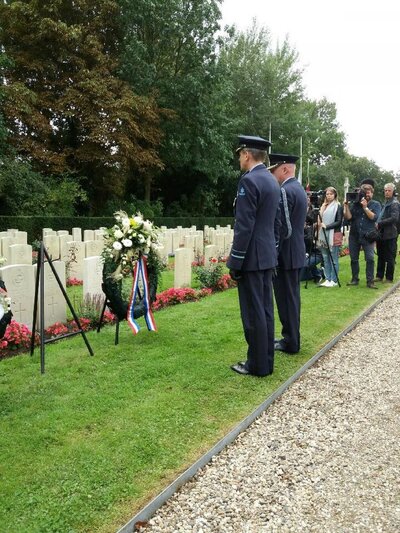 Wieniec składa delegacja Sił Zbrojnych Królestwa Niderlandów