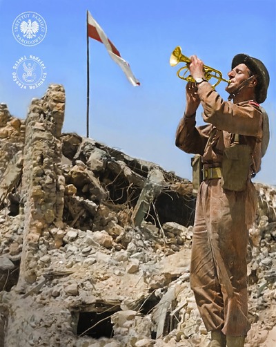 Emil Czech – legendarny hejnalista spod Monte Cassino. Fot. Wystawa IPN: „Szlaki Nadziei. Odyseja Wolności”