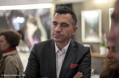 Reżyser filmu „Rozstrzelać Polaków” Mirosław Majeran – Warszawa, 20 września 2017. Fot. Marcin Jurkiewicz / IPN