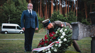 Upamiętnienie ofiar egzekucji w Puszczy Kampinoskiej – fot. MN/BUWiM