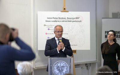 Prof. Krzysztof Szwagrzyk, wiceprezes IPN – 4 października 2017. Fot. Marcin Jurkiewicz (IPN)