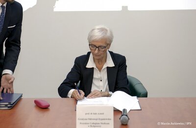 Prof. Grażyna Odrowąż-Sypniewska (Uniwersytet Mikołaja Kopernika w Toruniu, Collegium Medicum w Bydgoszczy) – 4 października 2017. Fot. Marcin Jurkiewicz (IPN)