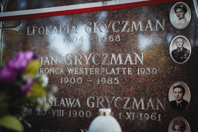 „Zapal znicz na grobie Weterana” – fot. MN/BUWiM