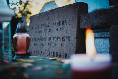 „Zapal znicz na grobie Weterana” – fot. MN/BUWiM