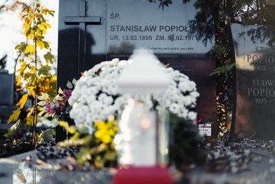 „Zapal znicz na grobie Weterana” – fot. MN/BUWiM