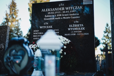 „Zapal znicz na grobie Weterana” – fot. MN/BUWiM