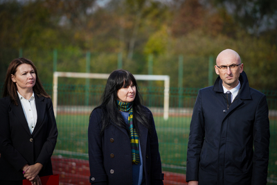 Pomnik w hołdzie Ofiarom totalitaryzmu – fot. MN/BUWiM