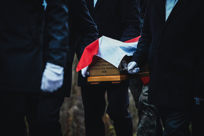 Uroczysty pogrzeb szczątków nieznanych z imienia i nazwiska żołnierzy Wojska Polskiego – fot. MN/BUWiM