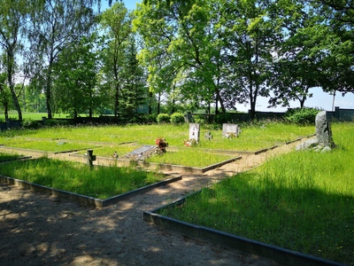 Cmentarz wojenny w Mełnie - przed remontem