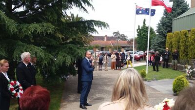 Delegacja IPN na otwarciu wystawy o rotmistrzu Pileckim w Melbourne (Australia) – 5 listopada 2017