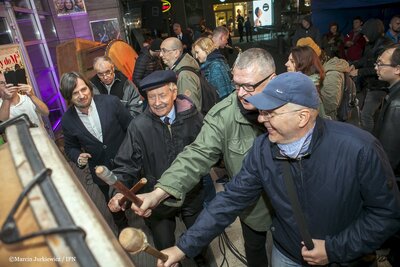 Przedpremierowy pokaz filmu „Piłsudski Bronisław – zesłaniec, etnograf, patriota” podczas warszawskiej inauguracji „Pulsu Wolności” – 6 listopada 2017. Fot. Marcin Jurkiewicz (IPN)