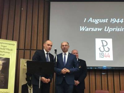 Delegacja IPN na otwarciu wystawy o rotmistrzu Pileckim w Melbourne (Australia) – 5 listopada 2017