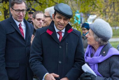 Odsłonięcie tablicy wdzięczności wobec władz i mieszkańców księstwa Kolhapur w Indiach – Warszawa, 10 listopada 2017. Fot. Sławomir Kasper (IPN)