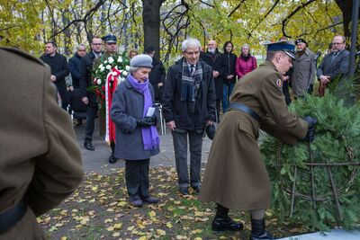 Odsłonięcie tablicy wdzięczności wobec władz i mieszkańców księstwa Kolhapur w Indiach – Warszawa, 10 listopada 2017. Fot. Sławomir Kasper (IPN)