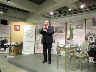 Otwarcie Przystanku Historia w Grodnie. Na zdj. dr hab. Waldemar Brenda, naczelnik OBEN IPN w Białymstoku