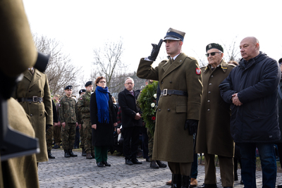 Obchody Narodowego Dnia Pamięci Żołnierzy Wyklętych na powązkowskiej „Łączce” – Warszawa, 1 marca 2024. Fot. Sławek Kasper (IPN)