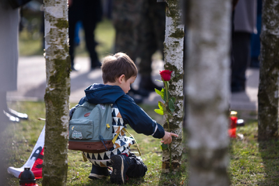 Obchody Narodowego Dnia Pamięci Żołnierzy Wyklętych na powązkowskiej „Łączce” – Warszawa, 1 marca 2024. Fot. Sławek Kasper (IPN)