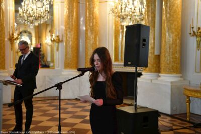 Finał VII edycji projektu edukacyjnego „Łączka i inne miejsca poszukiwań” na Zamku Królewskim w Warszawie – 24 kwietnia 2024. Fot. IPN