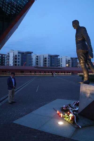 Znicze pamięci w 76. rocznicę śmierci rtm. Witolda Pileckiego – Gdańsk, pomnik rtm. W. Pileckiego obok Muzeum II Wojny Światowej, 25 maja 2024. Fot. Artur Chomicz (IPN Gdańsk)