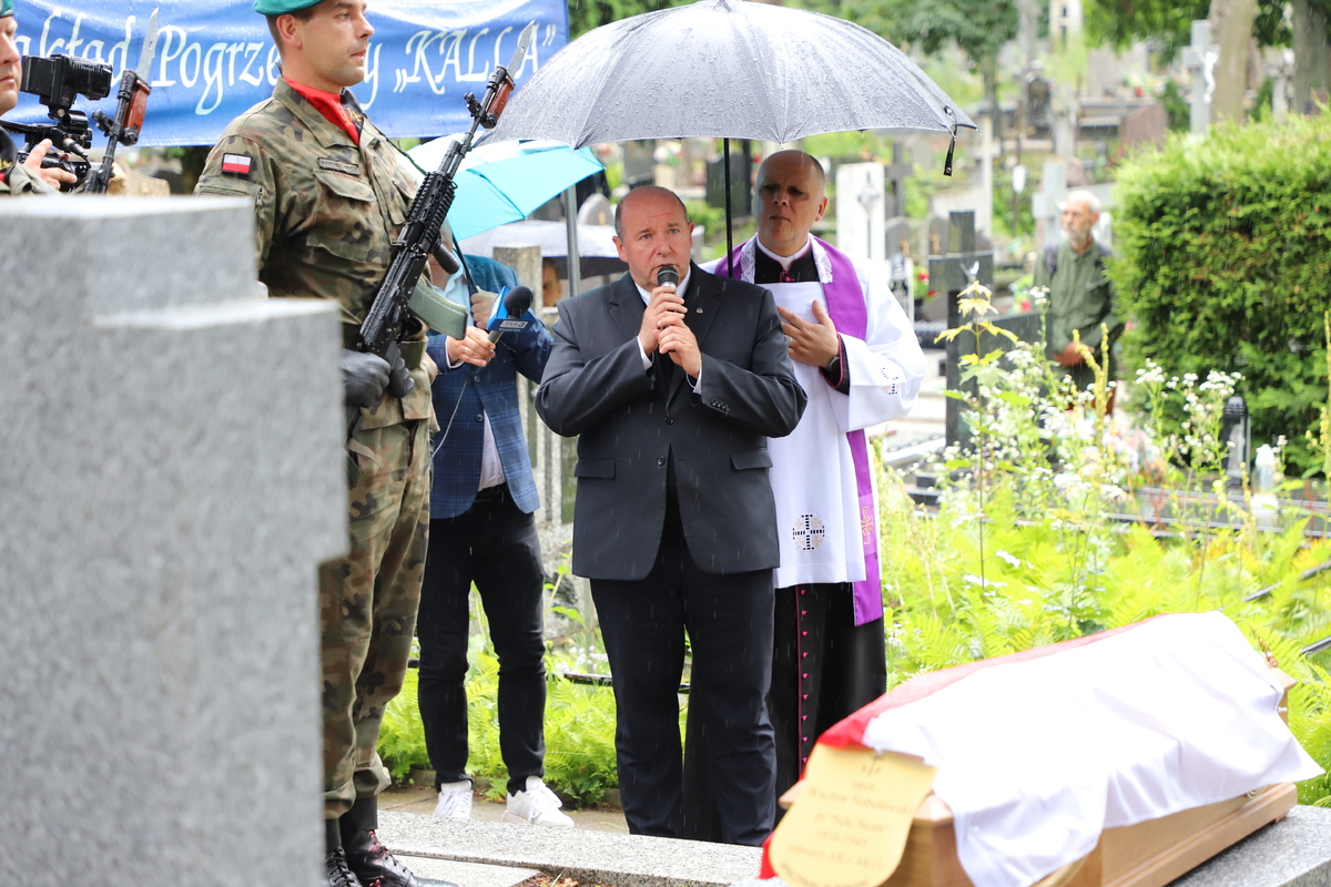 Uroczystości pogrzebowe ppor. Wacława Sobolewskiego ps. "Sęk", "Skała" - Augustów, 18 lipca 2022, Fot. Natalia Krzywicka Uroczystości pogrzebowe ppor. Wacława Sobolewskiego ps. "Sęk", "Skała" - Augustów, 18 lipca 2022, Fot. Natalia Krzywicka