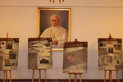 Wystawa przygotowana przez IPN: ,,Zesłańcy – Sybiracy – Deportowani”