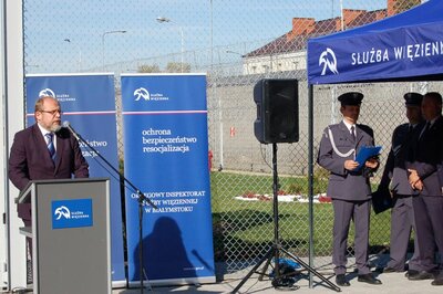 List prezesa IPN skierowany do uczestników uroczystości odczytał dyrektor BUWiM IPN Adam Siwek