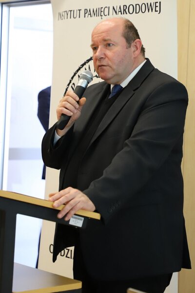 List prezesa IPN dr. Jarosława  Szarka skierowany do uczestników uroczystości odczytał dyrektor białostockiego oddziału IPN dr hab. Piotr Kardela