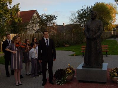 Występ młodzieżowej scholi parafialnej