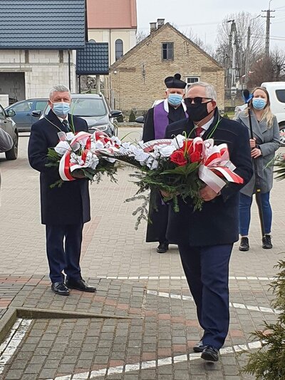 Odsłonięcie tablicy upamiętniającej Polaków ratujących Żydów, fot. IPN Białystok