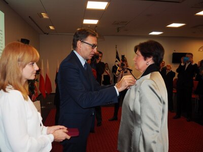 Uroczystość wręczenia Krzyży Wolności i Solidarności działaczom opozycji z Polski północno-wschodniej