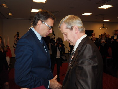 Uroczystość wręczenia Krzyży Wolności i Solidarności działaczom opozycji z Polski północno-wschodniej