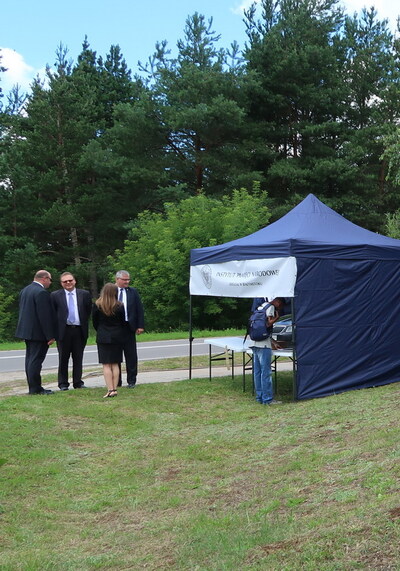 Stoisko IPN w Gibach