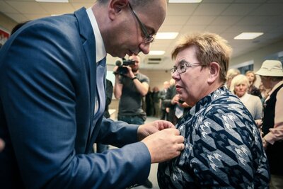 Uroczystość wręczenia Krzyży Wolności i Solidarności – Olsztyn, 4 października 2017. Fot. Sławomir Kasper (IPN)