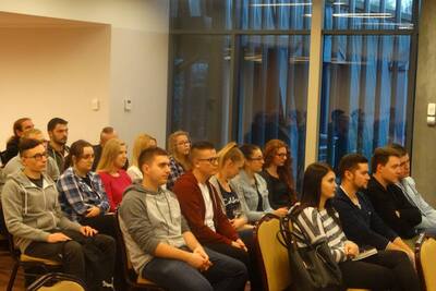 Uczestnicy II dnia obrad