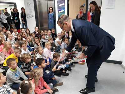 Spotkanie z polską młodzieżą w Polskiej Szkole Przedmiotów Ojczystych im. Heleny Modrzejewskiej w Londynie