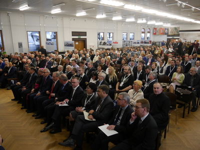 Goście Kongresu zgromadzeni w historycznej Sali BHP w Gdańsku