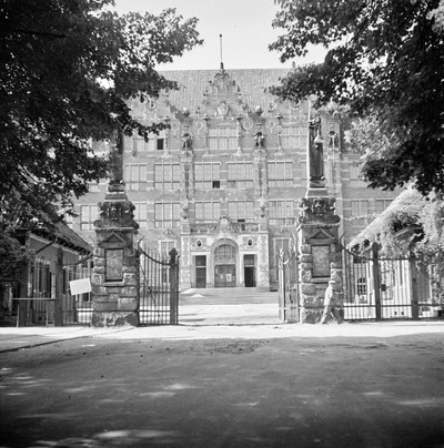 Fot. Politechniki Gdańskiej ze zbiorów Muzeum Gdańska, autor Kazimierz Lelewicz, ze strony: dziedzictwo-gdansk.pl