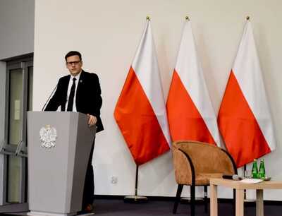 Konferencja naukowa w 40. rocznicę powołania Wojskowych Obozów Internowania