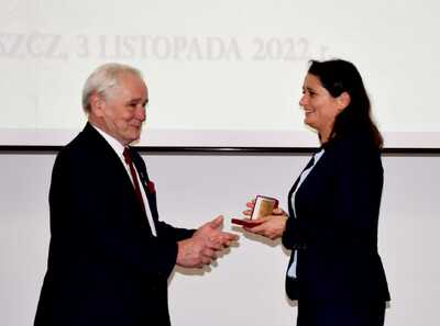 Konferencja naukowa w 40. rocznicę powołania Wojskowych Obozów Internowania