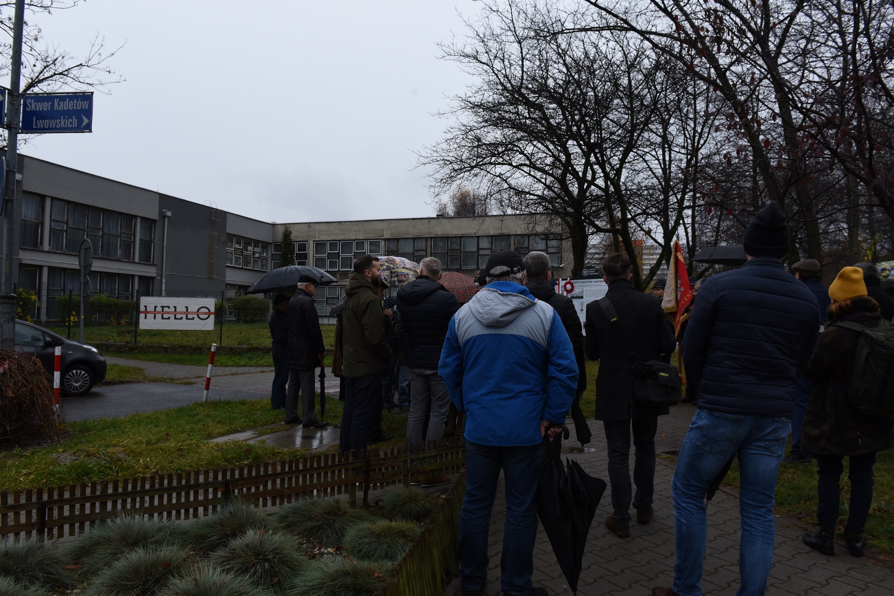 Uroczystość odsłonięcia tablicy informacyjnej upamiętniającej kadetów – uczestników III powstania śląskiego. Fot. M. Kobylańska Uroczystość odsłonięcia tablicy informacyjnej upamiętniającej kadetów – uczestników III powstania śląskiego. Fot. M. Kobylańska