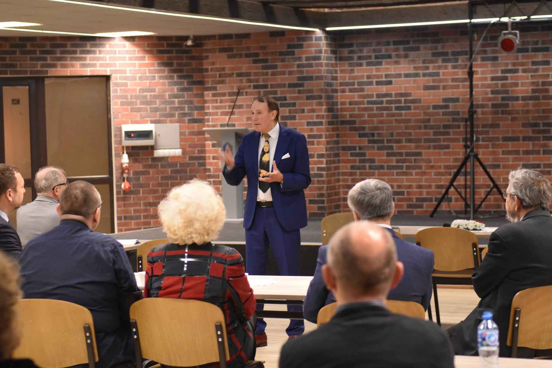 Uroczystość odsłonięcia tablicy informacyjnej upamiętniającej kadetów lwowskich Fot. Krzysztof Łojko Uroczystość odsłonięcia tablicy informacyjnej upamiętniającej kadetów lwowskich Fot. Krzysztof Łojko