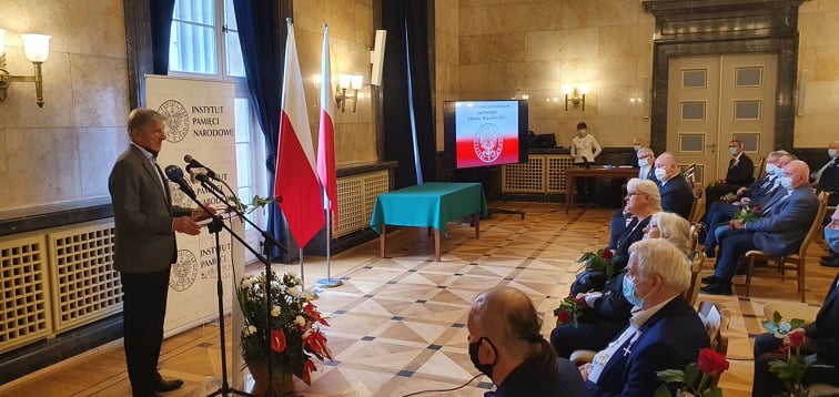 Uroczystość wręczenia Krzyży Wolności i Solidarności w Katowicach . Fot. K. Liszka Uroczystość wręczenia Krzyży Wolności i Solidarności w Katowicach . Fot. K. Liszka