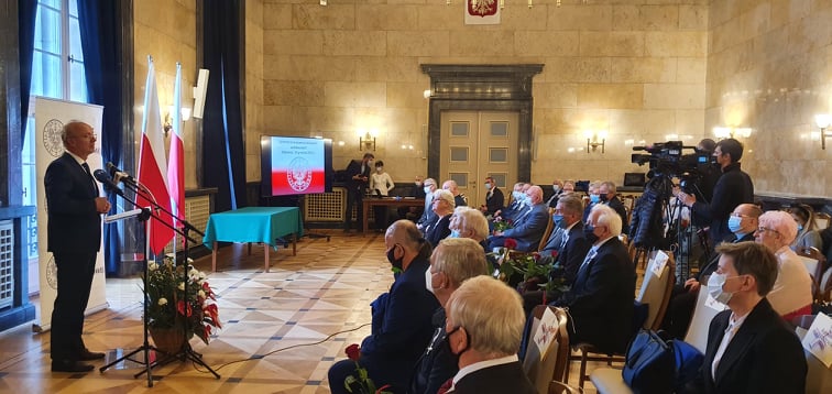 Uroczystość wręczenia Krzyży Wolności i Solidarności w Katowicach . Fot. K. Liszka Uroczystość wręczenia Krzyży Wolności i Solidarności w Katowicach . Fot. K. Liszka