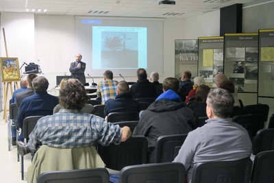 Prelekcja prof. Jacka Piotrowskiego „Generał Józef Haller jako bohater walk o niepodległość“ .