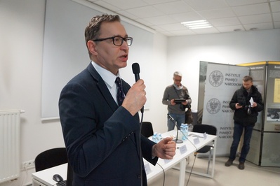 Otwarcie konferencji  – dr Jarosław Szarek, prezes IPN.
