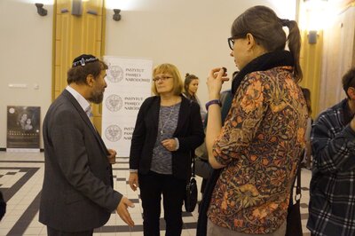 Uczestnicy wernisażu.