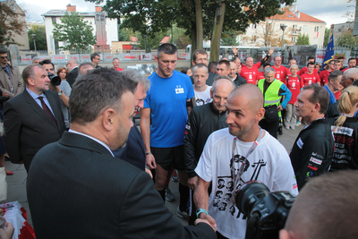 XIII Pielgrzymka biegowa do grobu bł. ks. Jerzego Popiełuszki – Katowice – Warszawa, 13–14 września 2018. Fot. P. Życieński (IPN)