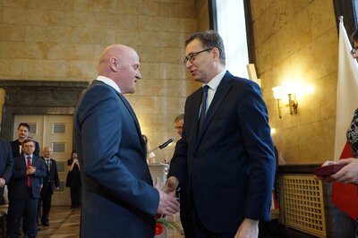 Uroczystość wręczenia Krzyży Wolności i Solidarności w Katowicach.