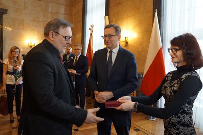 Uroczystość wręczenia Krzyży Wolności i Solidarności w Katowicach.