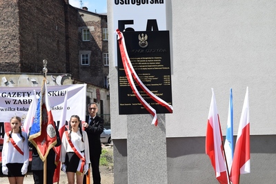 Odsłonięcie tablicy poświęconej Żołnierzom Wyklętym w Sosnowcu.
